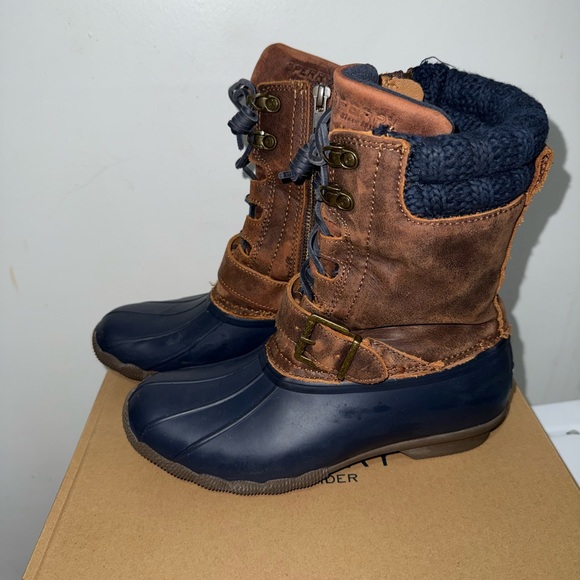 Sperry Brown and Blue Boots - Picture 3 of 8